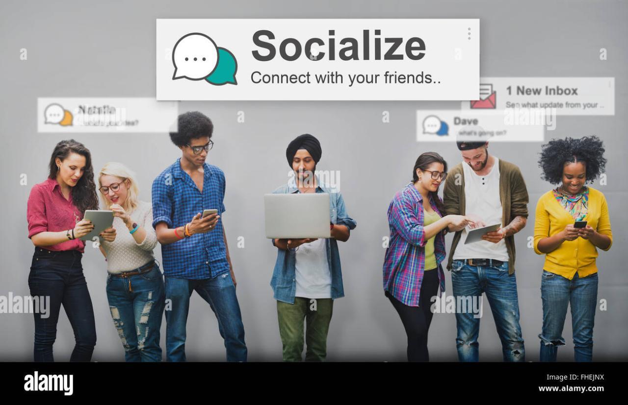 7 Ways to Socialize Without Burning a Hole in Your Pocket - Moneyview 7 Ways to Socialize Without Burning a Hole in Your Pocket - Moneyview
