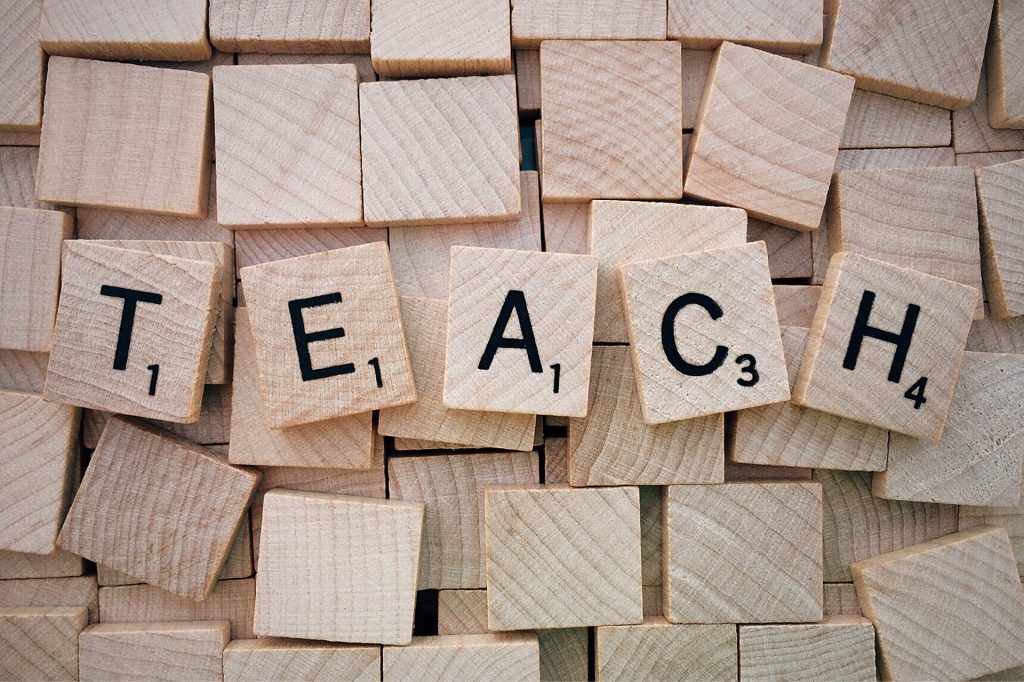 Survive and thrive – Trauma Informed Behaviour Support: A Practical ... Survive and thrive – Trauma Informed Behaviour Support: A Practical ...